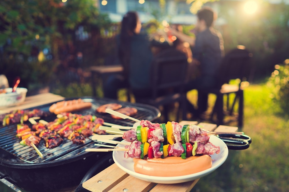Barbecuing Safely - Top Tips from Coal Hut!